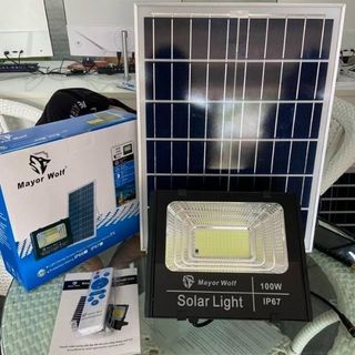 ĐÈN NĂNG PHA LƯỢNG MẶT TRỜI MAYOR WOLF 100W