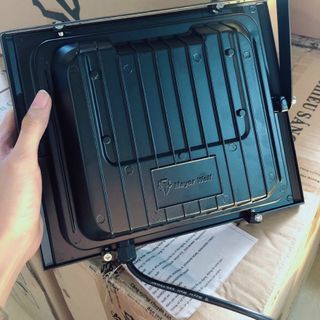 ĐÈN NĂNG PHA LƯỢNG MẶT TRỜI MAYOR WOLF 100W
