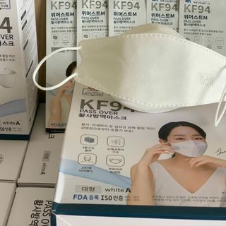 Khẩu trang We Must M Kf94