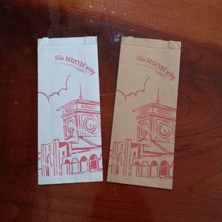1000 túi giấy đựng bánh mì hình Bến Thành