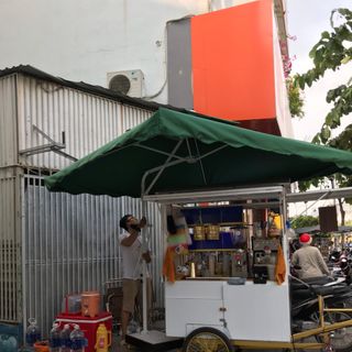 Dù ngoài trời, dù lệch tâm vuông 2m5, ( chưa bao gồm chân đế)