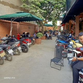 Dù ngoài trời, dù lệch tâm vuông 2m5, ( chưa bao gồm chân đế)