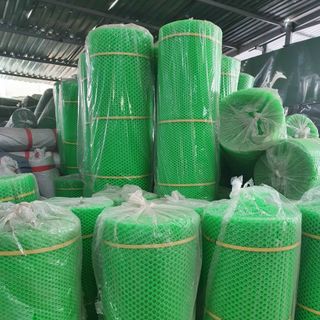 Lưới nhựa PE ( lót chuồng trại ( gà, vịt,..) lót sàn, rào chắn) bán nguyên cuộn khổ 1m x 30m, màu xanh