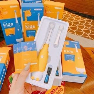 BÀN CHẢI HƯƠU CAO CỔ DÀNH CHO BÉ