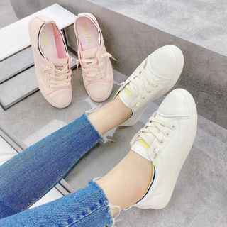 Giày thể thao sneaker nữ da có dây 9901 đế bệt