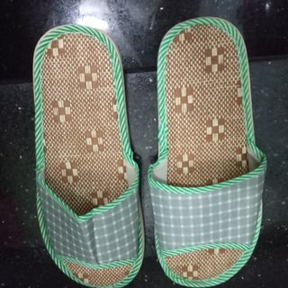 Dép chiếu nam nữ