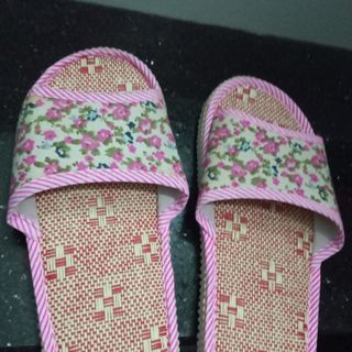 Dép chiếu nam nữ