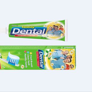Kem đánh răng Dental Family Total + Whitening vảo vệ toàn diện 100ml.