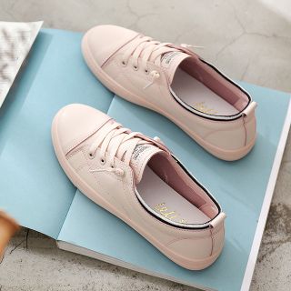 Giày thể thao sneaker nữ da có dây 9901 đế bệt