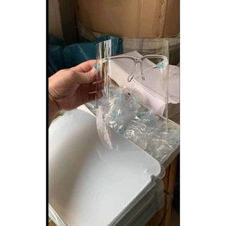 Kính bảo hộ chống giọt bắn