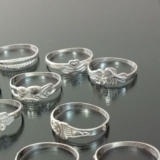 Nhẫn đeo tay đủ mẫu xinhhh
