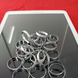 Cà rá nhẫn đeo tay