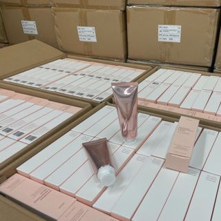 Kem trị Thâm body Vivid White- nội Địa Hàn Quốc