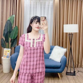Set bộ đồ nữ quần lửng thiết kế sọc caro