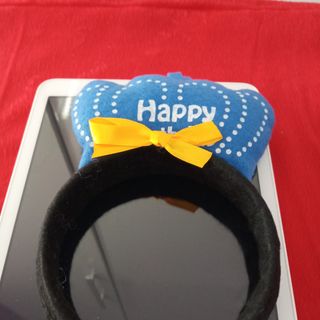 Cài tóc happy birthday màu xanh