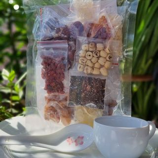 CHÈ DƯỠNG NHAN TUYẾT YẾN NHỰA ĐÀO