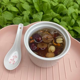 CHÈ DƯỠNG NHAN TUYẾT YẾN NHỰA ĐÀO
