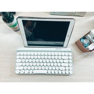 Bàn phím siêu xinh không dây bluetooth 3.0 nội địa Hàn Quốc Actto btk-01