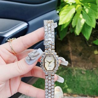 ĐỒNG HỒ NỮ FULL ĐÁ SANG TRỌNG