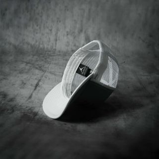 Nón Lưỡi Trai J.o.r.d.a.n Caro Viền Trắng Phối Lưới