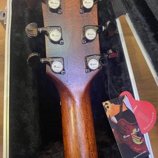Đàn guitar Rosen G15