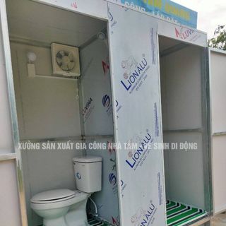 Tolet đôi không có bồn phân