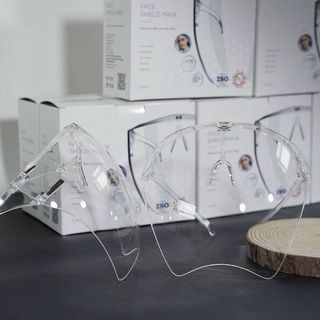 KÍNH CHỐNG GIỌT BẮN
