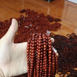 Tìm anh chị em phân phối vòng tay tràng hạt gỗ