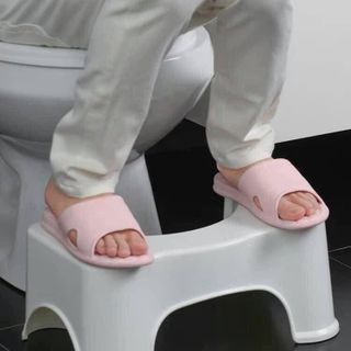 Ghế Kê Chân Toilet Chống Táo Bón