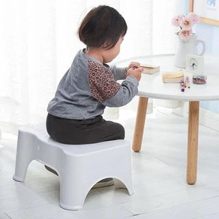 Ghế Kê Chân Toilet Chống Táo Bón