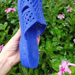 Dép nhựa tổ ong nhiều màu nhựa nguyên sinh chưa qua tái chế đế dày 3cm không phai màu