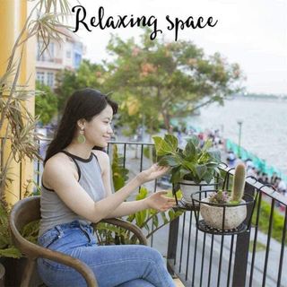 Giá Sắt Treo Ban Công