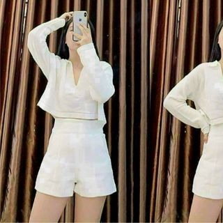 Áo croptop cổ V thun gân tay dài mẫu bán chạy