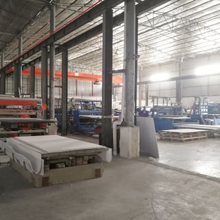 Tìm đại lý phân phối gỗ ván nhựa PVC Trung Quốc