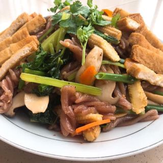 Nui gạo lứt đỏ 6 tháng