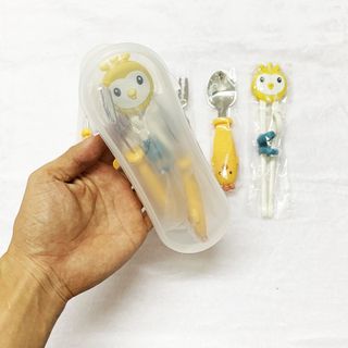 Hộp thìa muỗng đũa tập ăn cao cấp cho bé hình chú gà ngộ nghĩnh, an toàn