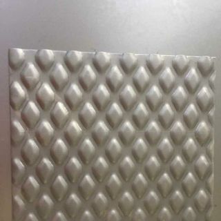 Tôn dập lỗ, thép tấm đột lỗ