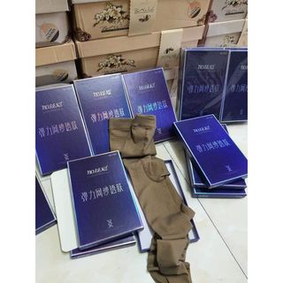 Quần tất lưới 3D hàng QC hộp màu xanh cao cấp