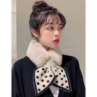 Khăn nơ lông thỏ chấm bi siêu sang chảnh