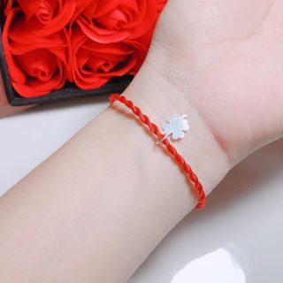 Vòng chỉ đỏ mix cỏ 4 lá bạc