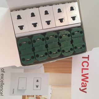 Ổ cắm 02 chấu đơn