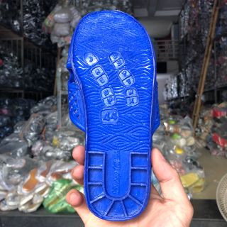 dép tổ ong xanh đi trong nhà tắm, nhựa pvc dẻo nhẹ thông thoáng chân giá rẻ