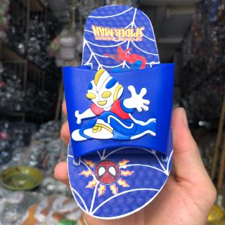 Dép trẻ em bé trai siêu nhân người nhện Spider Man, nhựa cao su dẻo chống thấm nước 108 giá rẻ