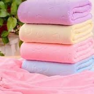 Khăn Tắm Xuất Nhật Hình Gấu 140x70cm Chất Liệu Sợi Tổng Hợp Mềm Mịn Thấm Hút Tốt