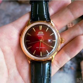 Đồng hồ nam máy pin kim trôi.. kính tráng Sapphire