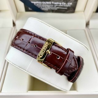 Đồng hồ nam máy pin kim trôi.. kính tráng Sapphire