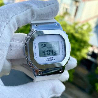 Đồng hồ điện tử dw5600