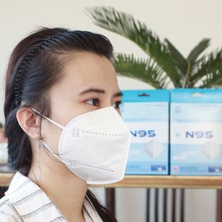 Khẩu trang y tế N95 kháng khuẩn bảo vệ tối đa