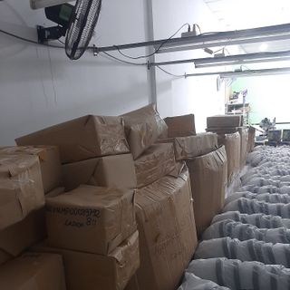 KÍNH CHỐNG GIỌT BẮN HÀNG NHẬP KHẨU