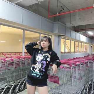 Áo sweater in ngựa rõ đẹp